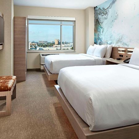 Cambria Hotel & Suites Anaheim Resort Area Екстер'єр фото