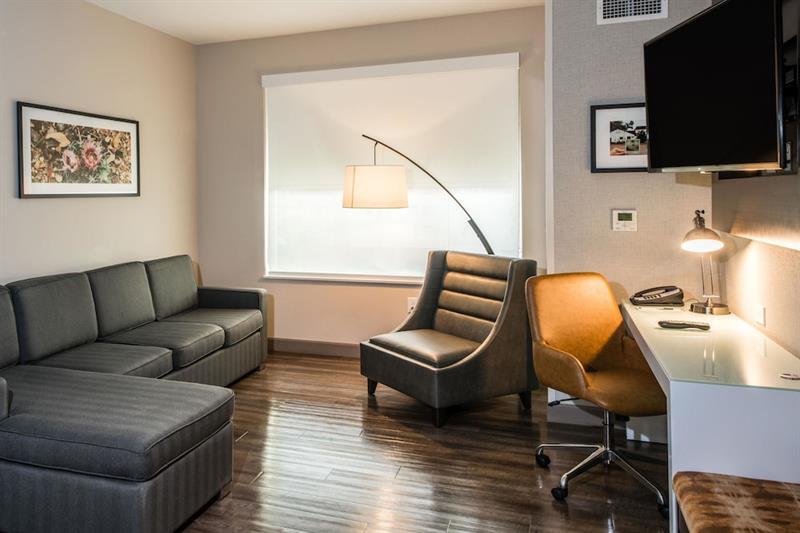 Cambria Hotel & Suites Anaheim Resort Area Екстер'єр фото